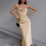 Daphne – Satin-Unterkleid mit Wasserfallausschnitt – Champagner