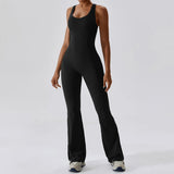 Alira | Yoga Einteiler Mit Figurbetontem Design & Flare-Bein – Premium Schwarz