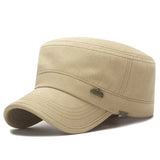 Scania – Robuster Trucker Stil – Beige