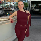 Odessa™ Set mit One-Shoulder-Bluse und Eleganter Caprihose – Bordeauxrot