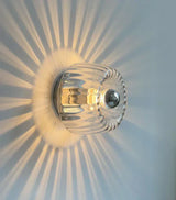 Design Glas Wandleuchte – Moderne Wandlampe mit Strahlen-Effekt – Silber