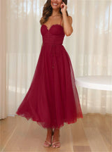 Lorianna – Traumhaftes Kleid im Korsett-Stil – Rot