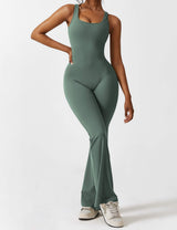 Sionex | Atmungsaktiver Flare-Jumpsuit für Damen Sommer – Basilikumgrün