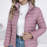 Valeria | Leichte Steppjacke mit zeitloser Eleganz – Pflaume
