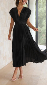 Maria – Elegantes Damen Plisseekleid – Black