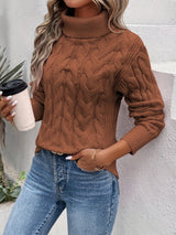 Taillierter Damenpullover - Marta – Braun