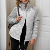 Norwegische weichgesteppte Jacke mit Strickdetails / Europäisches Design, das Stil verkörpert! – Grau