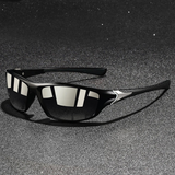 Hedda | Sportliche Polarized-Sonnenbrille – Schwarz