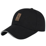 DriftCap – Verstellbare Golf Kappe – Schwarz Mit Weißem Rand
