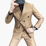 Herrenanzug zweiteilig mit Slim-Fit Hose und Doppelreiherjacke – Khaki