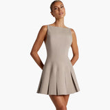 Rückenfreies Mini Faltenkleid - Für Damen mit Eleganzfaktor – Aprikose