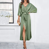 Citra – Elegantes Maxikleid aus Satin – Grün