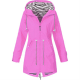 LEONORE – Der elegante und wasserdichte Damen-Regenmantel – Rosa