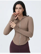 Werosa | Atmungsaktive Fitnessjacke für Damen Winter – Hellbraun