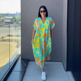 Oceania™ Viskose-Kleid mit weitem Schnitt und tropischem Print / Das Kleidungsstück, das Komfort und mühelose Schönheit vereint! – Gelb mit Türkisblau und Orange
