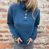 Premium-Strickpullover für Damen mit Rollkragen und eleganten Knöpfen / Warm und raffiniert minimalistisch! – Blau