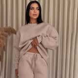 Isys™ Sweat-Set mit cleanem Look und Premium-Komfort – Beige