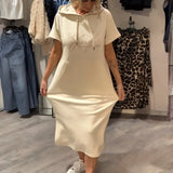 Nora™ Kleid mit Kapuze und funktionaler Fronttasche – Beige