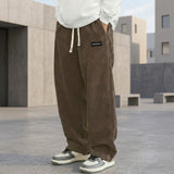 Atlas™-Hose mit Strukturstoff und geradem Schnitt – Braun