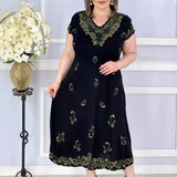 Aurelis™-Kleid mit Zierstickereien und Perfekter Passform – Grün