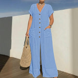 Cannes™ Jumpsuit mit Knopfleiste vorn und V-Ausschnitt – Hellblau