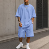 Adrian™ Set mit Cleanem Look und Weiter Passform – Hellblau