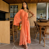 Kleid Selma™ mit One-Shoulder-Schnitt, weitem Ärmel und Volantsaum – Orange