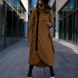 Langer Oversize-Mantel Malva™ mit Kapuze, Reißverschluss und Daumenlochbündchen – Khaki