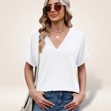 Elvara™ Bluse mit V-Ausschnitt und Zeitlosem Stil – Weiß
