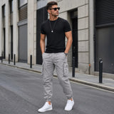 Everest™ Cargohose mit Utility-Taschen und Jogger-Bündchen – Hellgrau