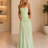 Roselle™ Kleid Mit Floralen Applikationen Und Elegantem Fall – Grün