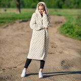 NIKITA - Bequeme strickjacke – Weiß