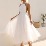 Neneta - Ein stilvolles und elegantes Damenkleid – Weiß