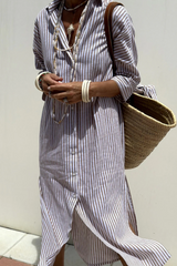 Gestreiftes Sommerkleid mit gerader Passform für Frauen | Ideal für den Strand oder Stadtbesuche – Grau
