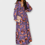 Lillian | Romantisches, transparentes Maxikleid mit floralem Design – Dunkelviolett