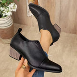 Kesia – Bequeme Rutschfeste Schuhe – Tiefschwarz