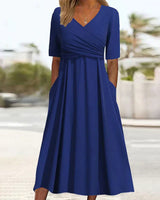 Annabelle - Kurzärmeliges Crossover-Kleid – Blau