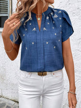 Elena - Kurzärmelige Bluse mit Stickerei – Saphirblau