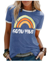 Lucia - Bedrucktes Retro-T-Shirt – Hellblau