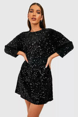 Damen Minikleid | Lange Ärmel schlichte Passform kurze Länge – Schwarz