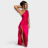 Maxikleid mit einem Schulterdesign – Rot