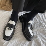 Andres | Kleiner Lederslipper in Schwarz und Weiß mit trendigen Kontrastfarben für Herren – Schwarz