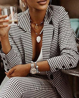 Celeste - Blazer mit Hahnentrittmuster und schmal geschnittene Hose – Schwarzer Weißer