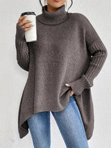 BRIGITTE – LANGER ROLLKRAGENPULLOVER – Espressobraun