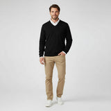 Herren Pullover | V-Ausschnitt klare Linien ruhige Form – Schwarz