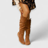 Keira | Elegante Knie-Stiefel – Braun