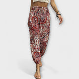 Scarletta – Weite Hose mit Ethno-Muster – Rot