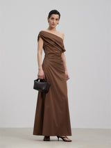Alána | Elegantes Plisseekleid mit gekreuztem Rücken – Marron