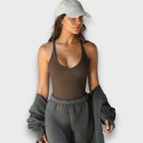 Talia – Ripp-Top mit Racerback – Braun