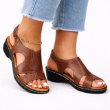 Calliope | Damen Komfort Sandalen mit verstellbaren Riemen – Braun